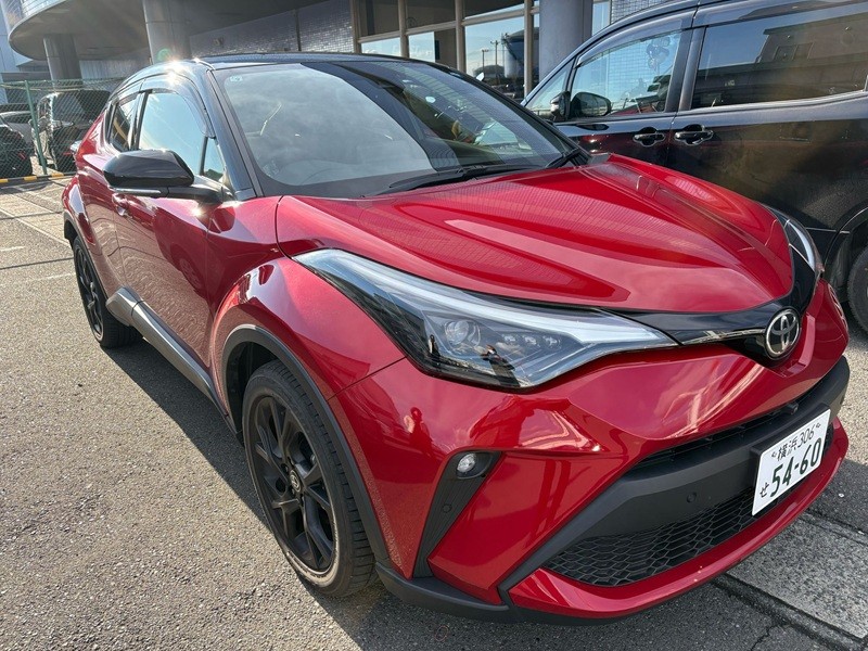 #10043. C-HR. NGX50. 4WD. 2022/9. G-T Mode Nero Safety Plus 2